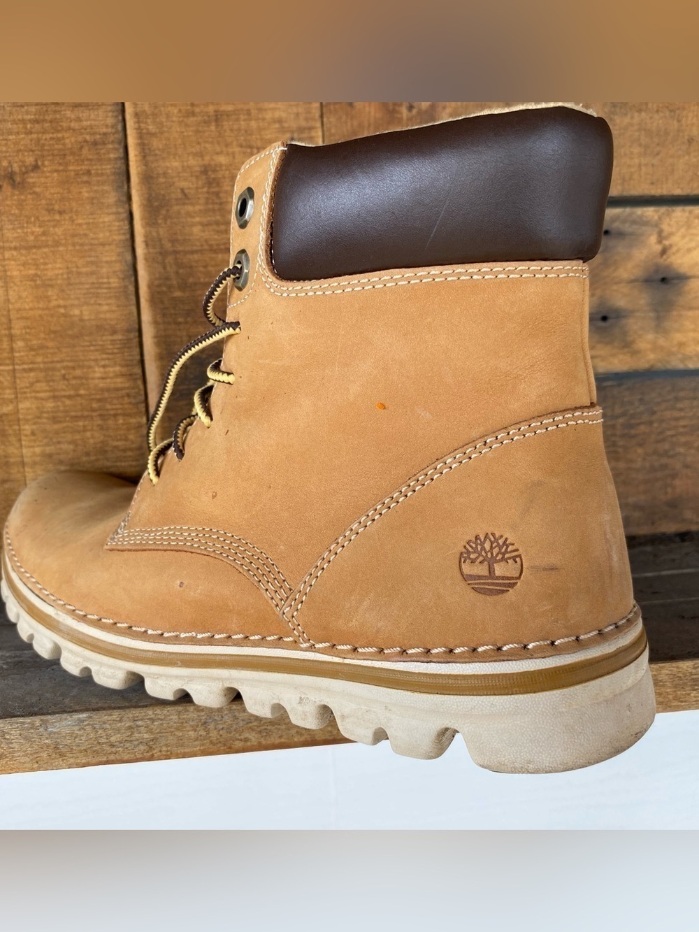 Timberland Boots - Picture 2 of 10
